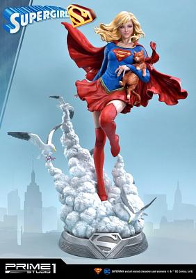DC Comics: Supergirl 1:3 Scale Statue